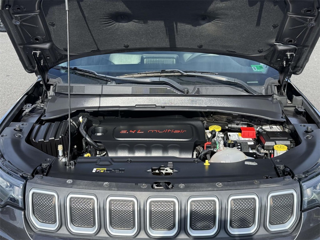 2022 Jeep Compass Latitude photo 12