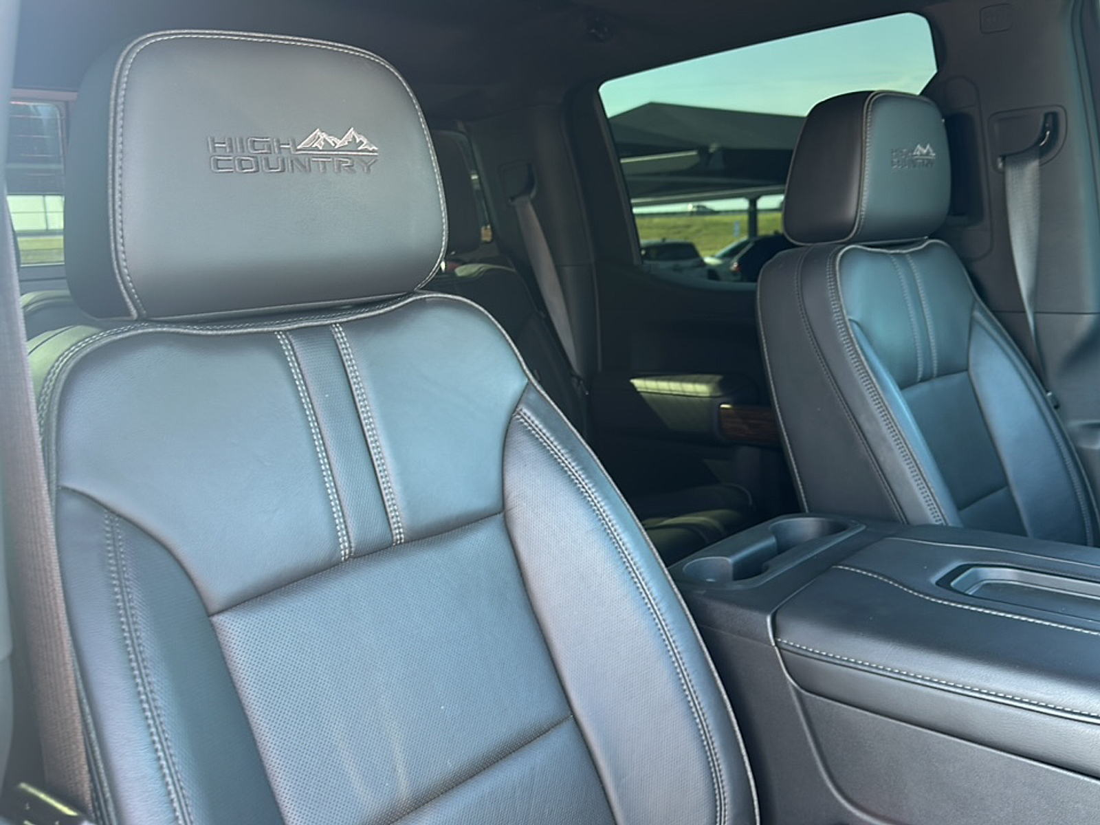 2021 Chevrolet Silverado 1500 High Country photo 9