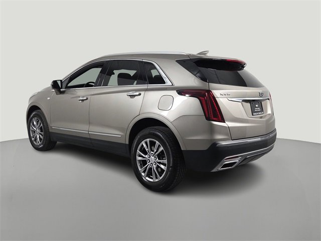 2022 Cadillac XT5 Premium Luxury photo 2