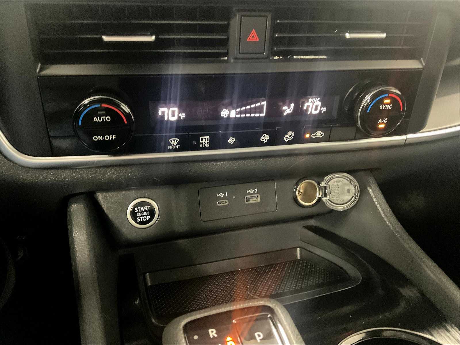 2023 Nissan Rogue SV photo 24