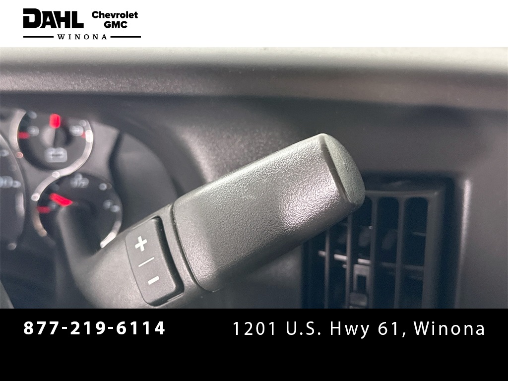 2019 Chevrolet Express Cutaway Work Van photo 16