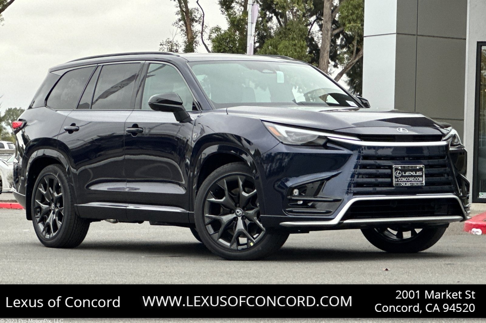 2026 Lexus TX Hybrid F Sport Premium's photo