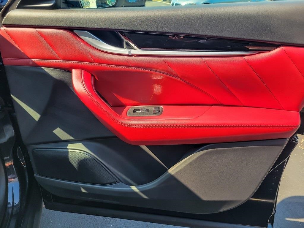 2022 Maserati Levante GT photo 20