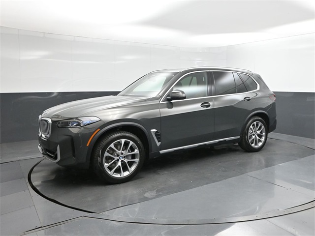 2026 BMW X5 40i's photo
