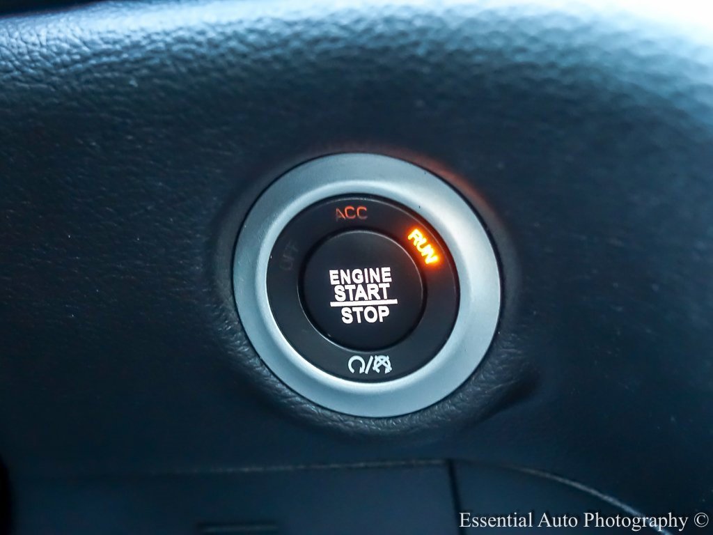 2022 CHRYSLER PACIFICA - Image 21