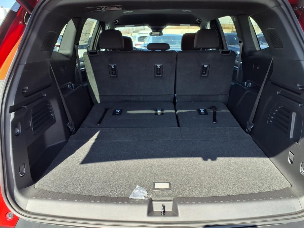 2025 Gmc Acadia Elevation photo 9