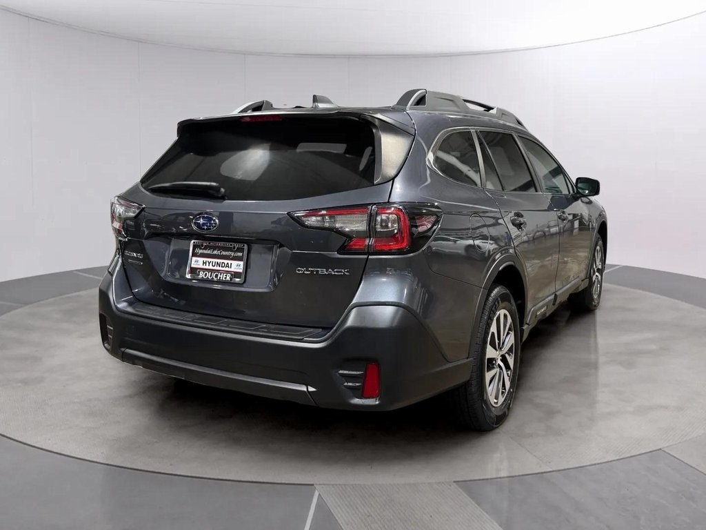 2021 Subaru Outback Premium photo 3