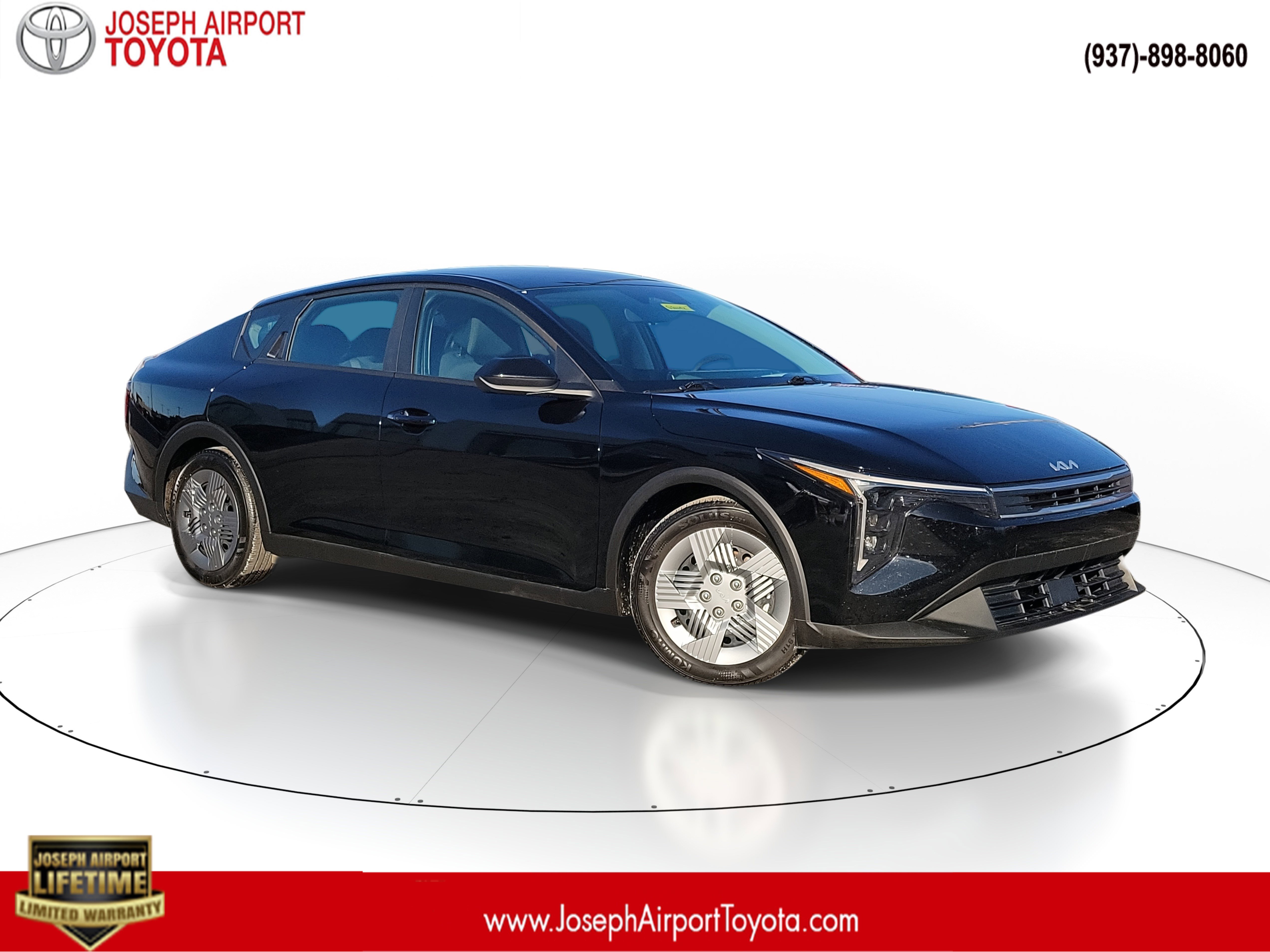 2025 Kia K4 LX's photo