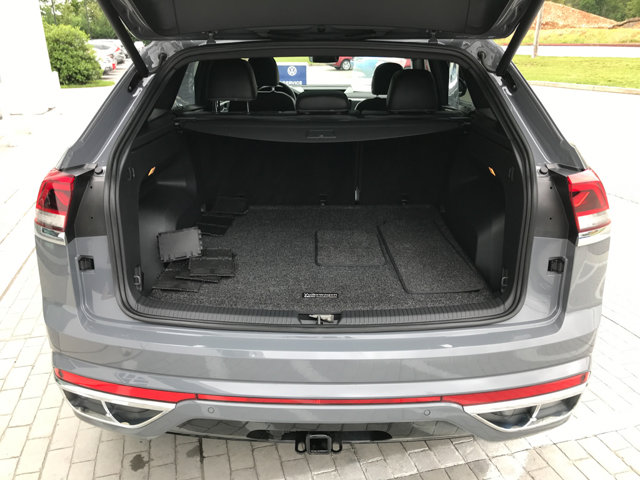 2022 Volkswagen Atlas Cross Sport V6 SEL Premium R-Line photo 29