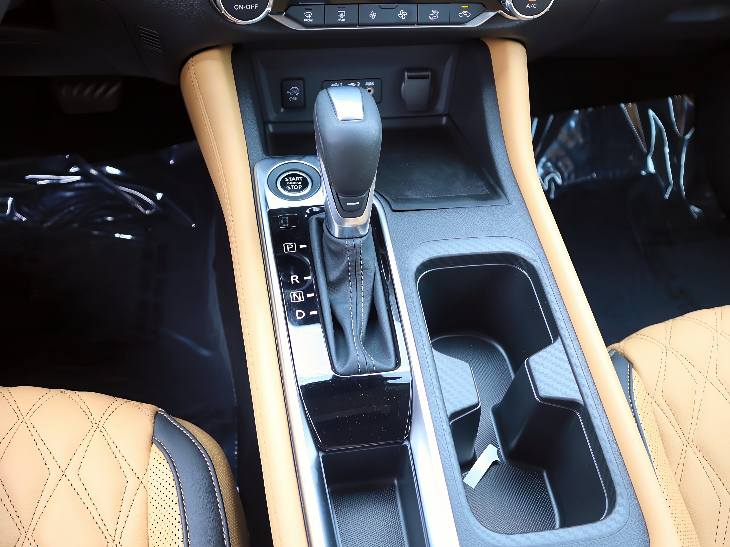 2025 Nissan Sentra SV photo 22