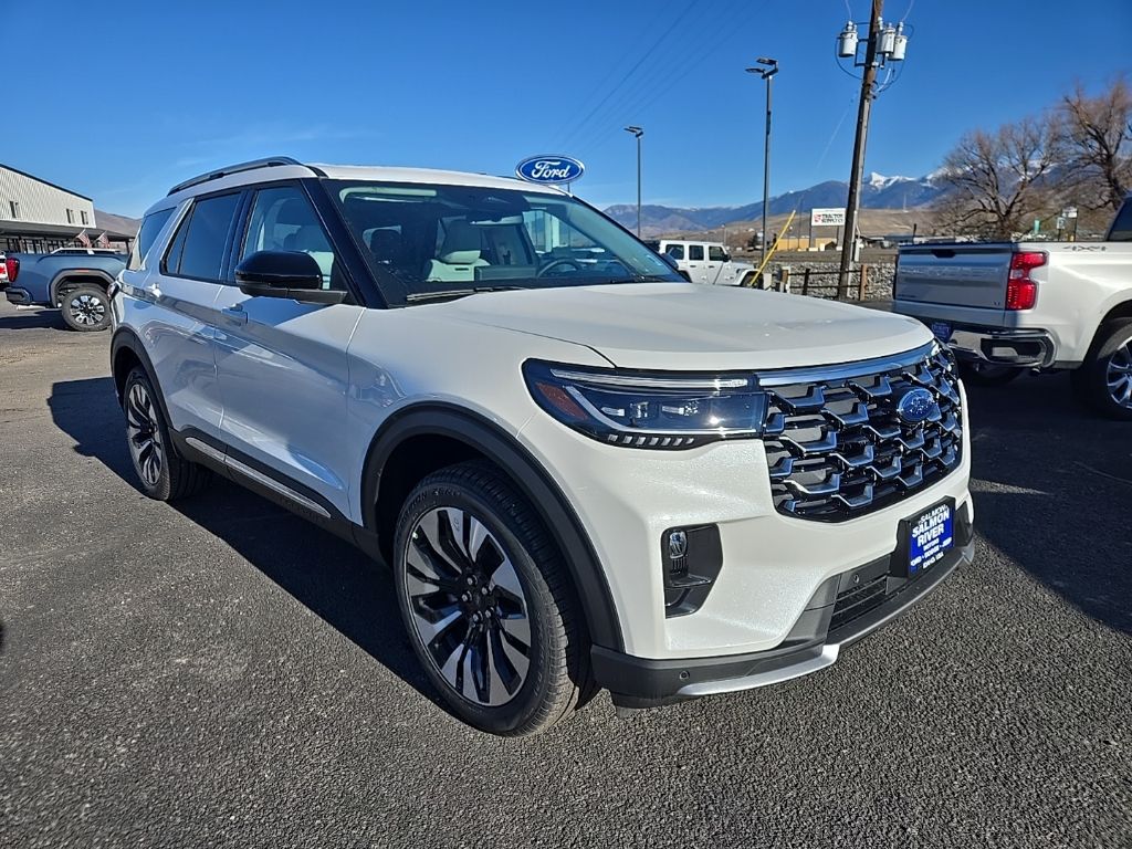 2026 Ford Explorer Platinum photo 3