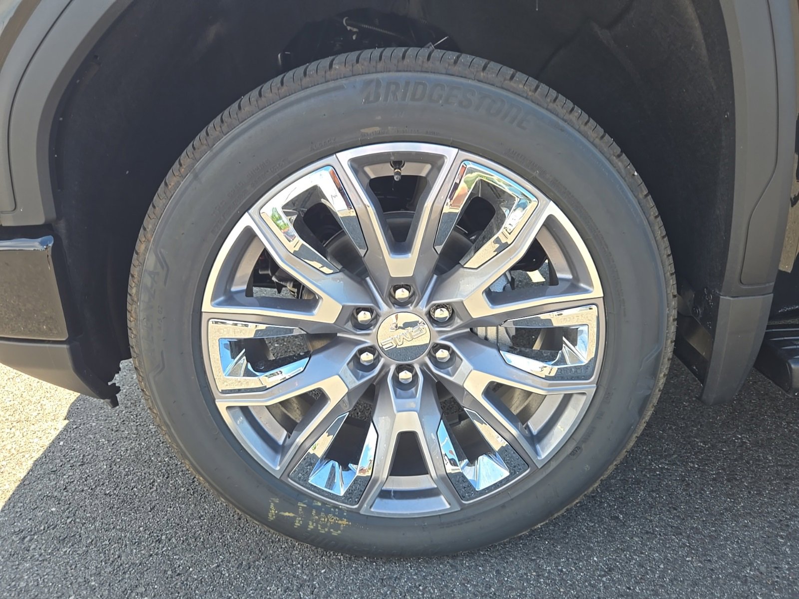 2026 Gmc Sierra 1500 Denali photo 13