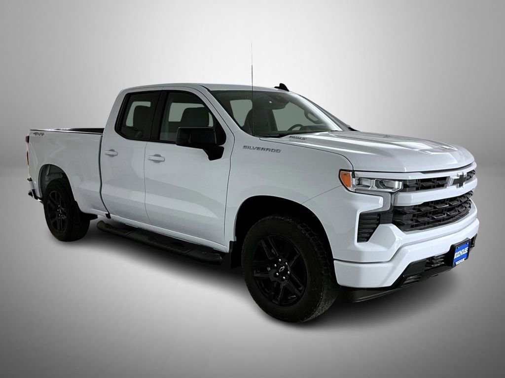 2026 Chevrolet Silverado 1500 RST photo 3