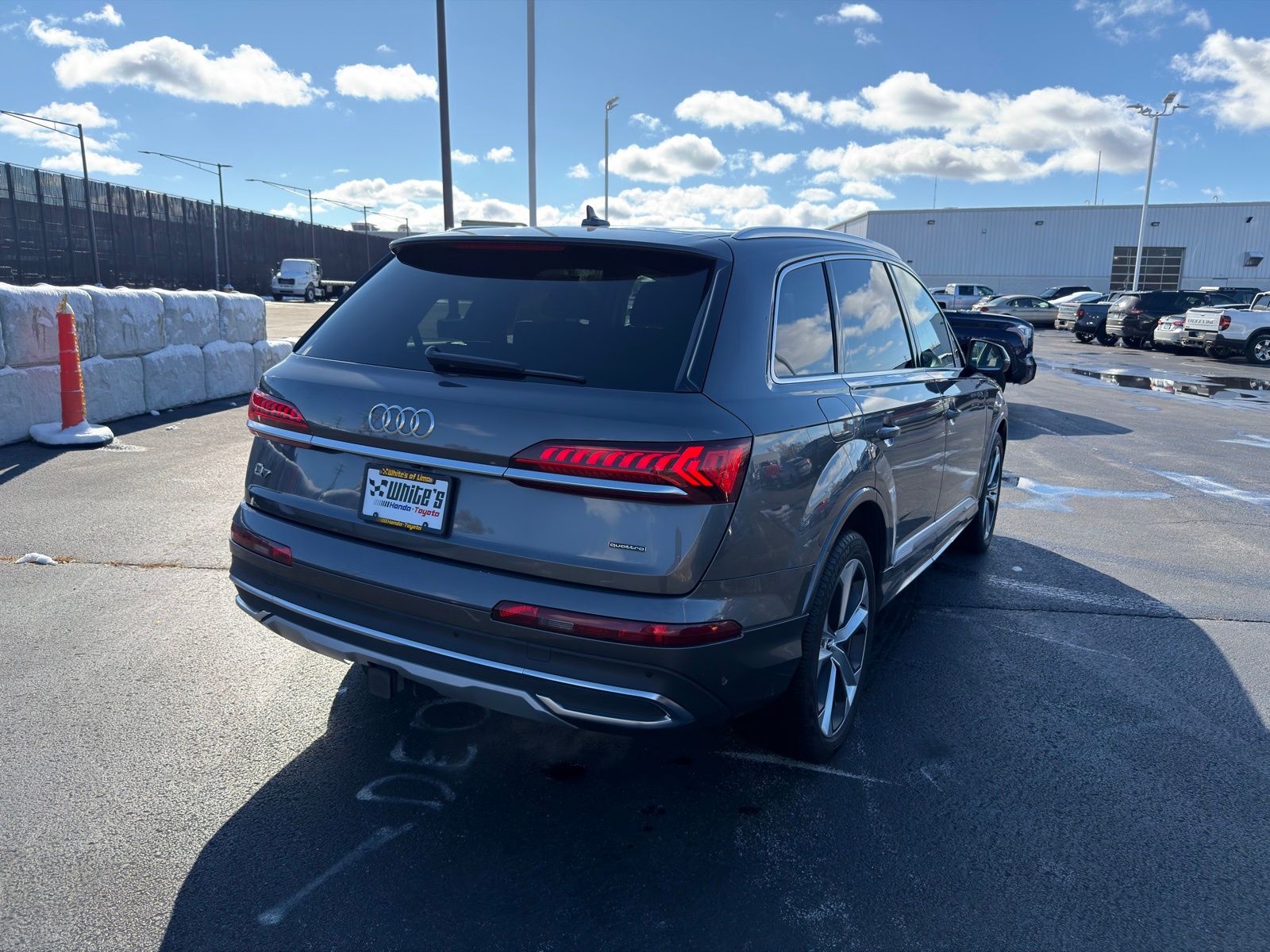 2021 Audi Q7 55 Premium Plus photo 4