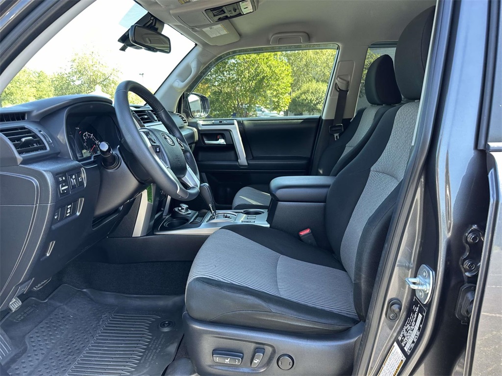 2023 Toyota Tundra 1794 Edition photo 9