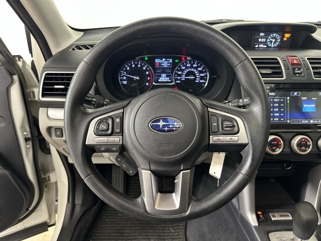 2017 Subaru Forester 2.5i Premium photo 3