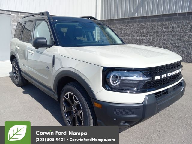 2025 Ford Bronco Sport Outer Banks's photo