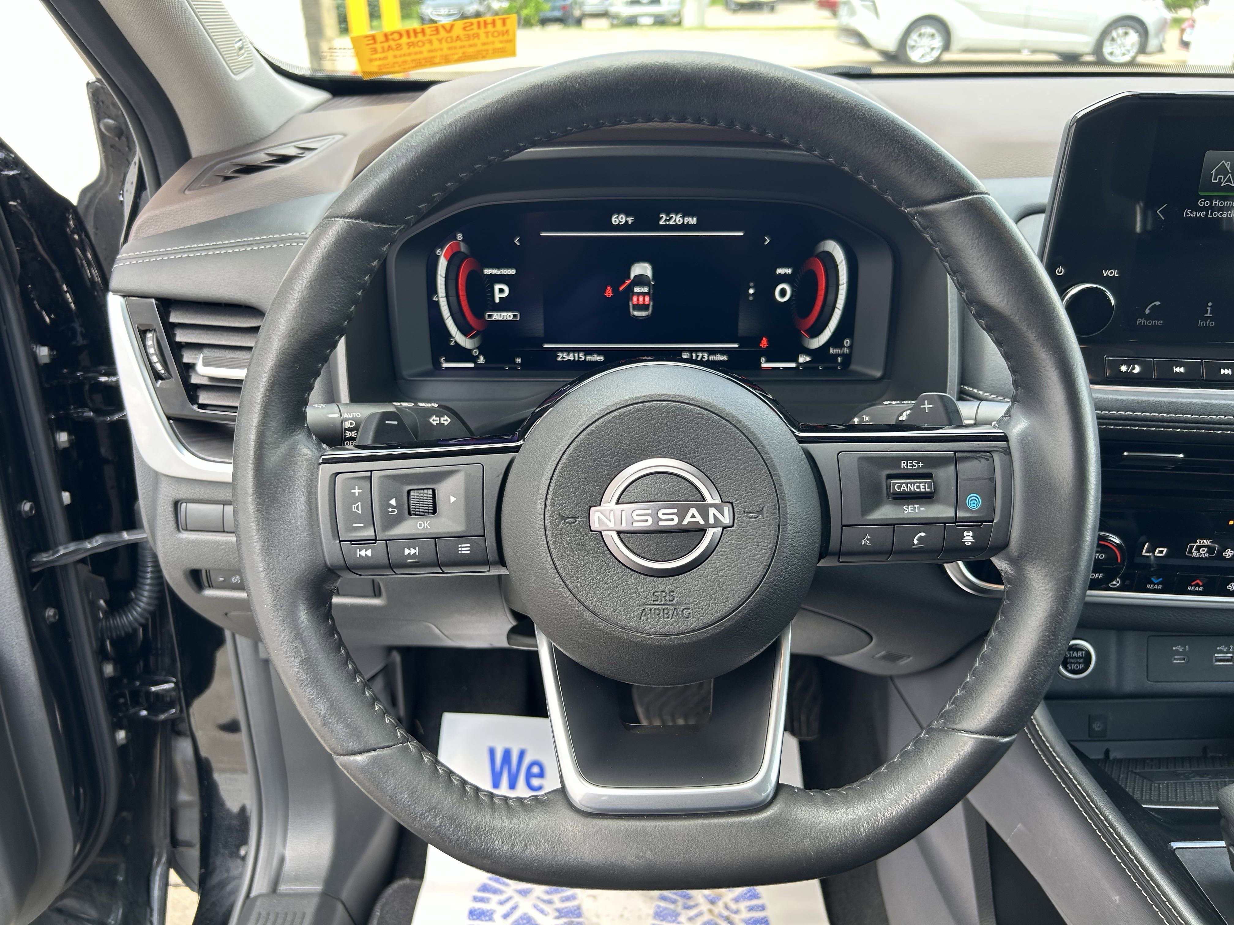 2023 Nissan Rogue Platinum photo 6