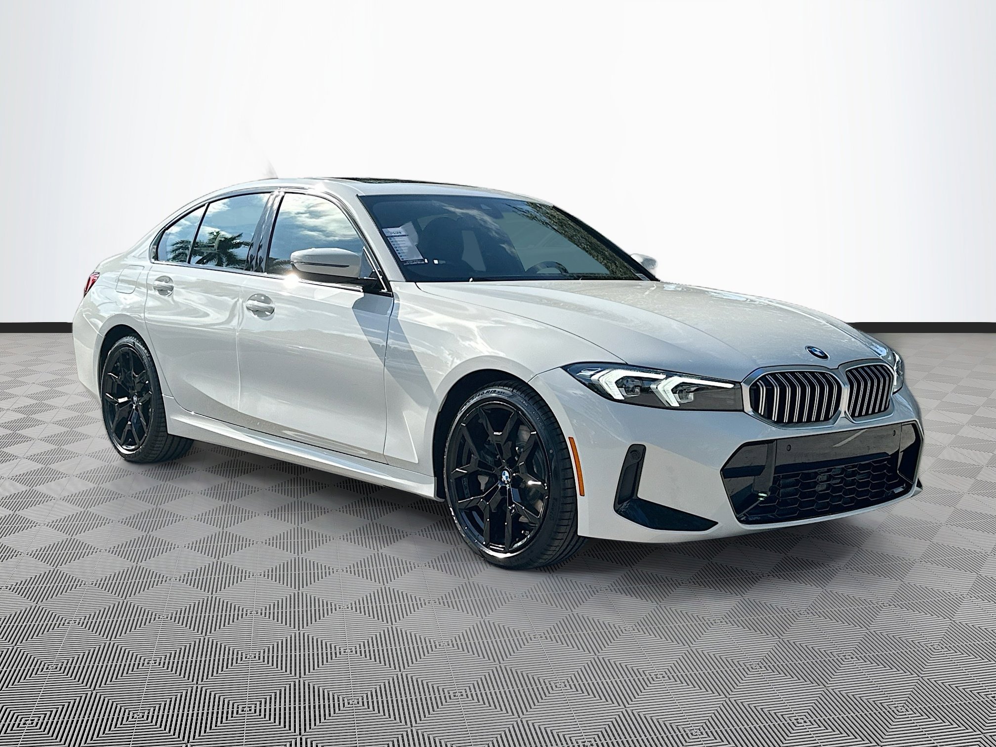 2026 BMW 3 Series 330i's photo