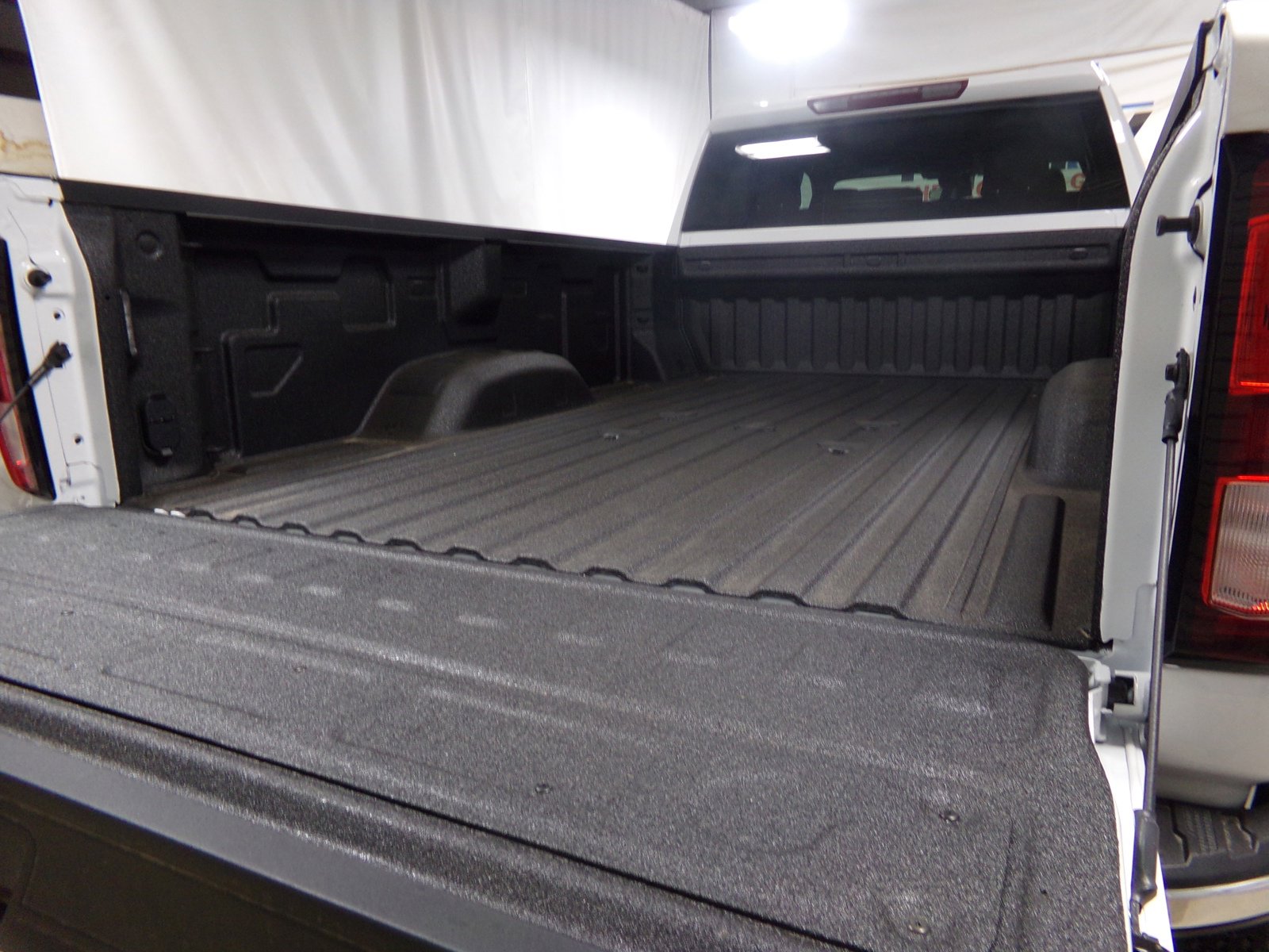 New 2024 GMC Sierra 2500 HD Pro Crew Cab in Moriarty M24274 Tillery