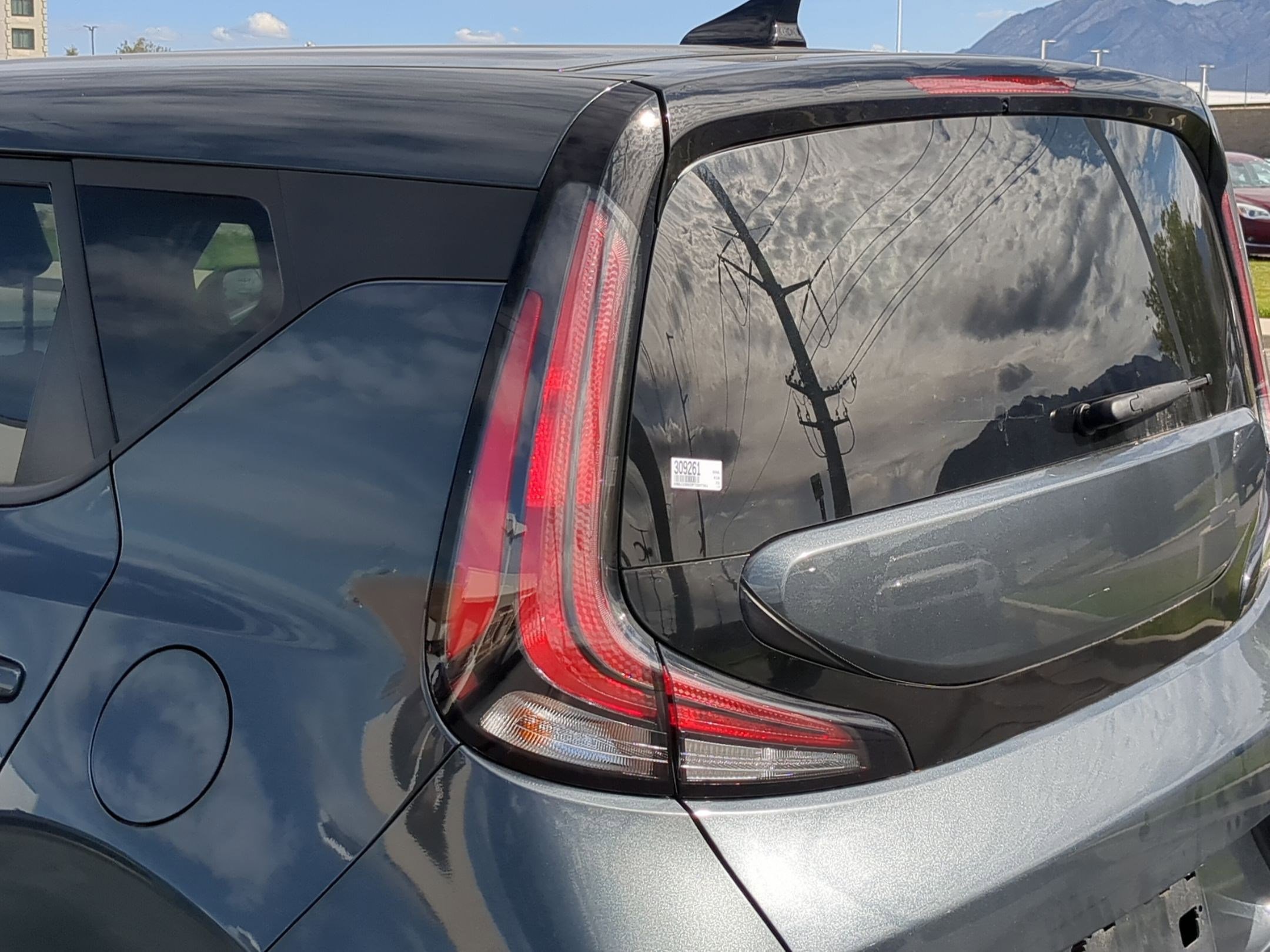 2023 Kia Soul LX photo 11
