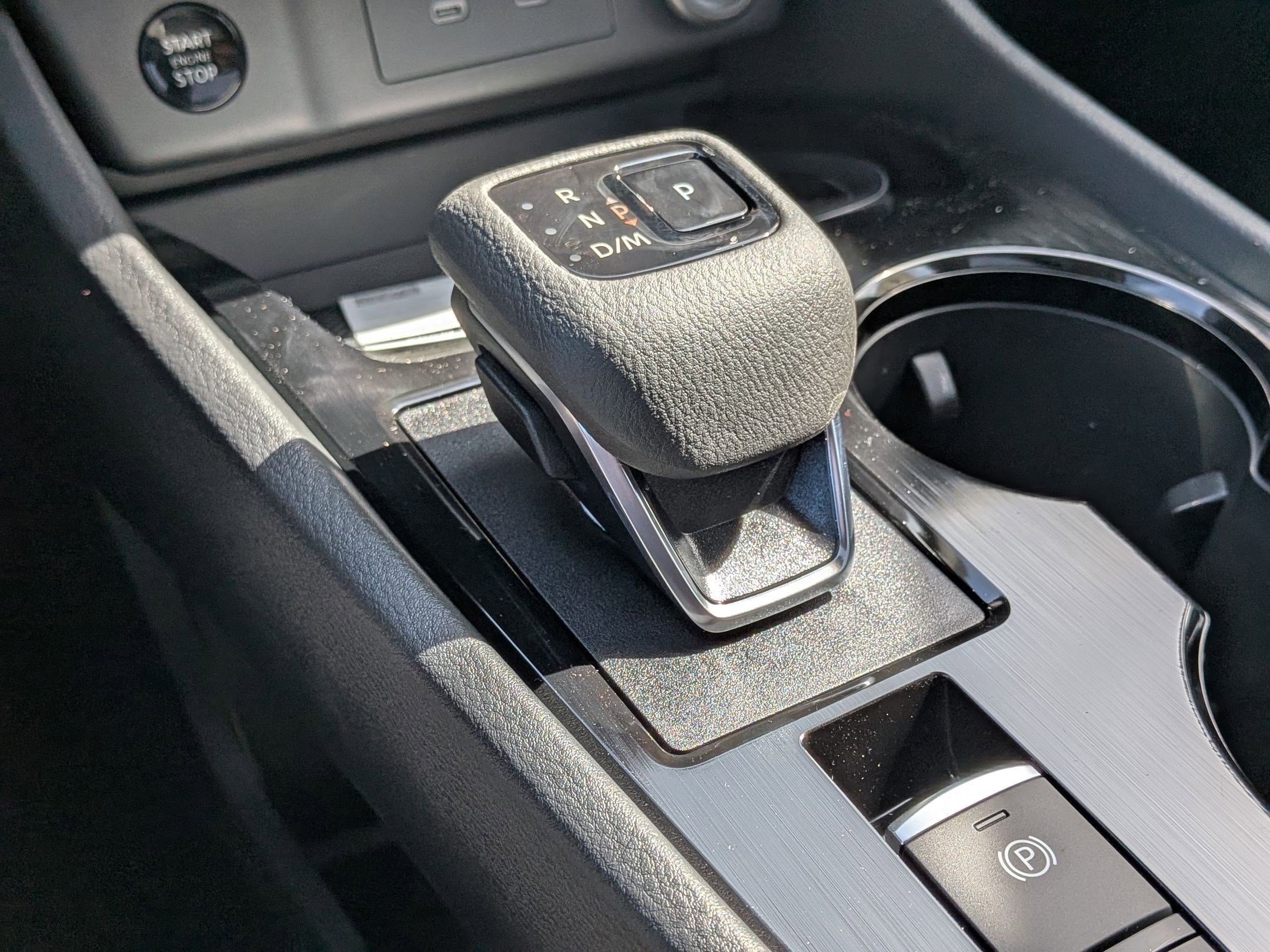 2026 Nissan Rogue SV photo 18
