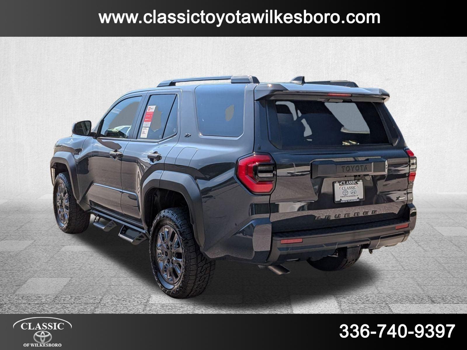 2025 Toyota 4Runner SR5 photo 7