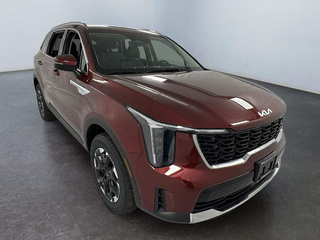 2025 Kia Sorento S's photo