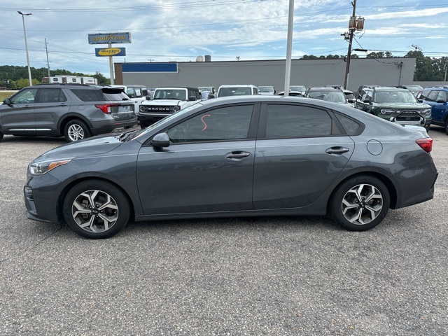 2021 Kia Forte LXS photo 3