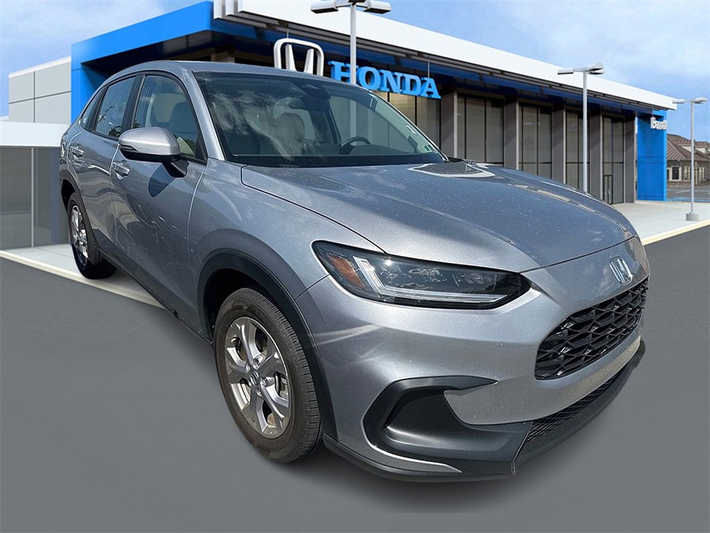 2025 Honda HR-V LX's photo