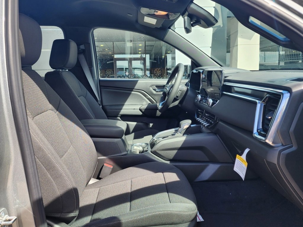 2025 Gmc Canyon Elevation photo 34