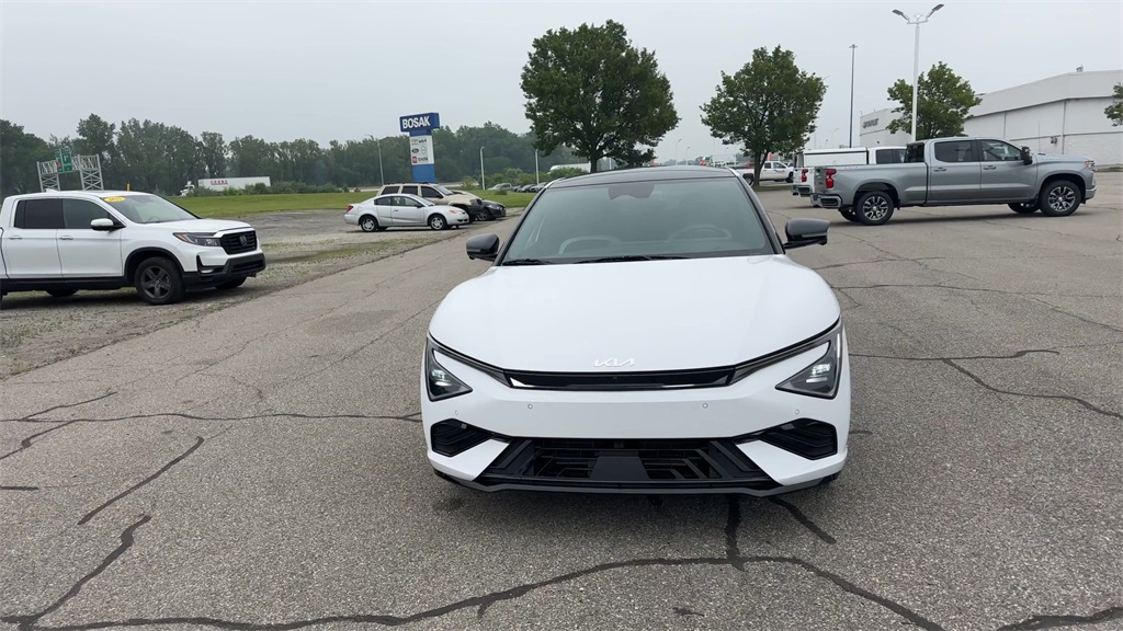 2025 Kia EV6 GT-Line photo 3