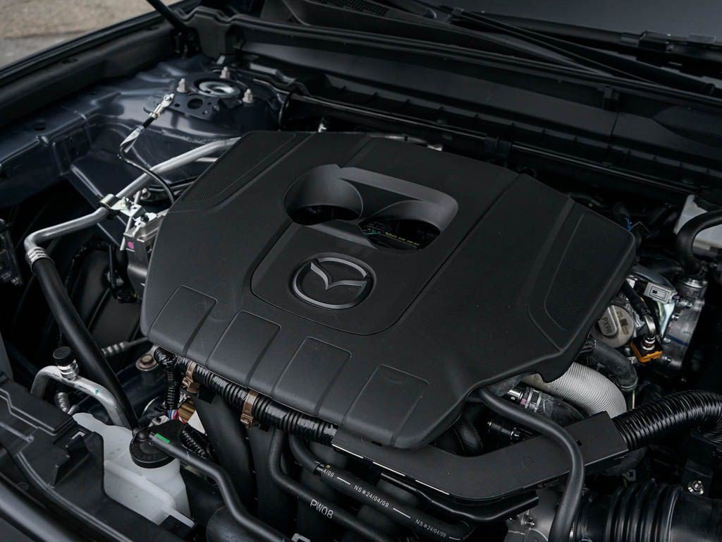 2025 Mazda CX-50 2.5 Select photo 6