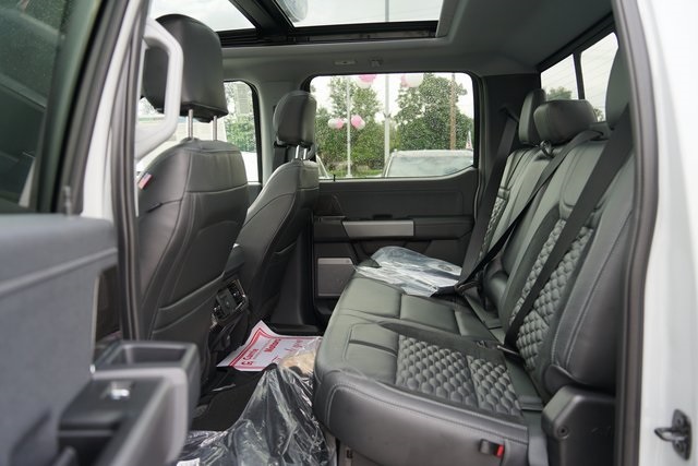 2025 FORD F-250 - Image 38