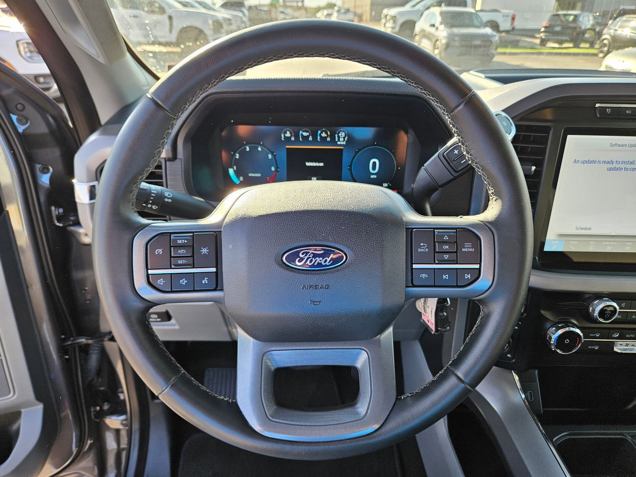 2024 Ford F-150 XLT photo 14