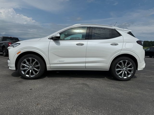 2026 Buick Encore GX Avenir photo 2