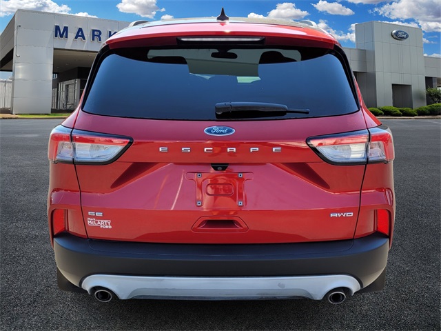 2020 Ford Escape SE photo 3