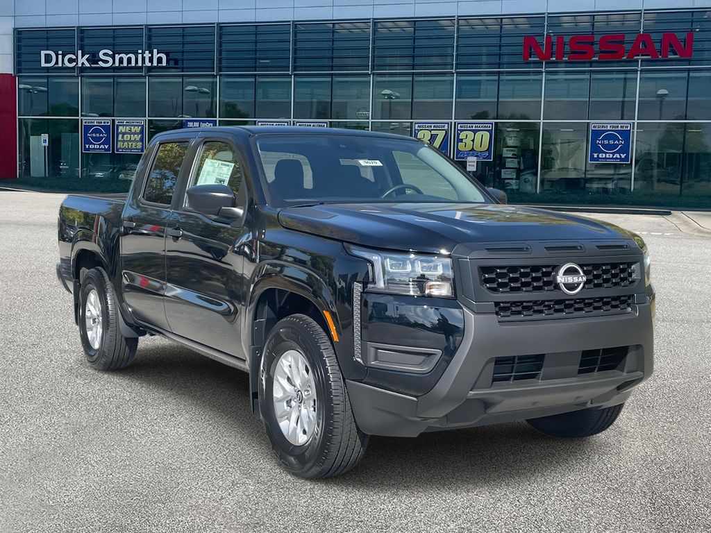 2026 Nissan Frontier S's photo