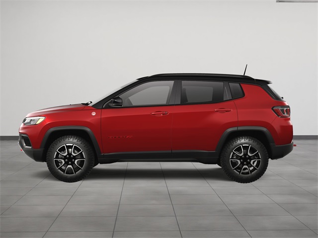 2025 Jeep Compass Trailhawk photo 3