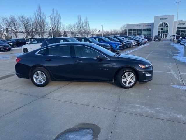 2023 Chevrolet Malibu 1LT photo 4