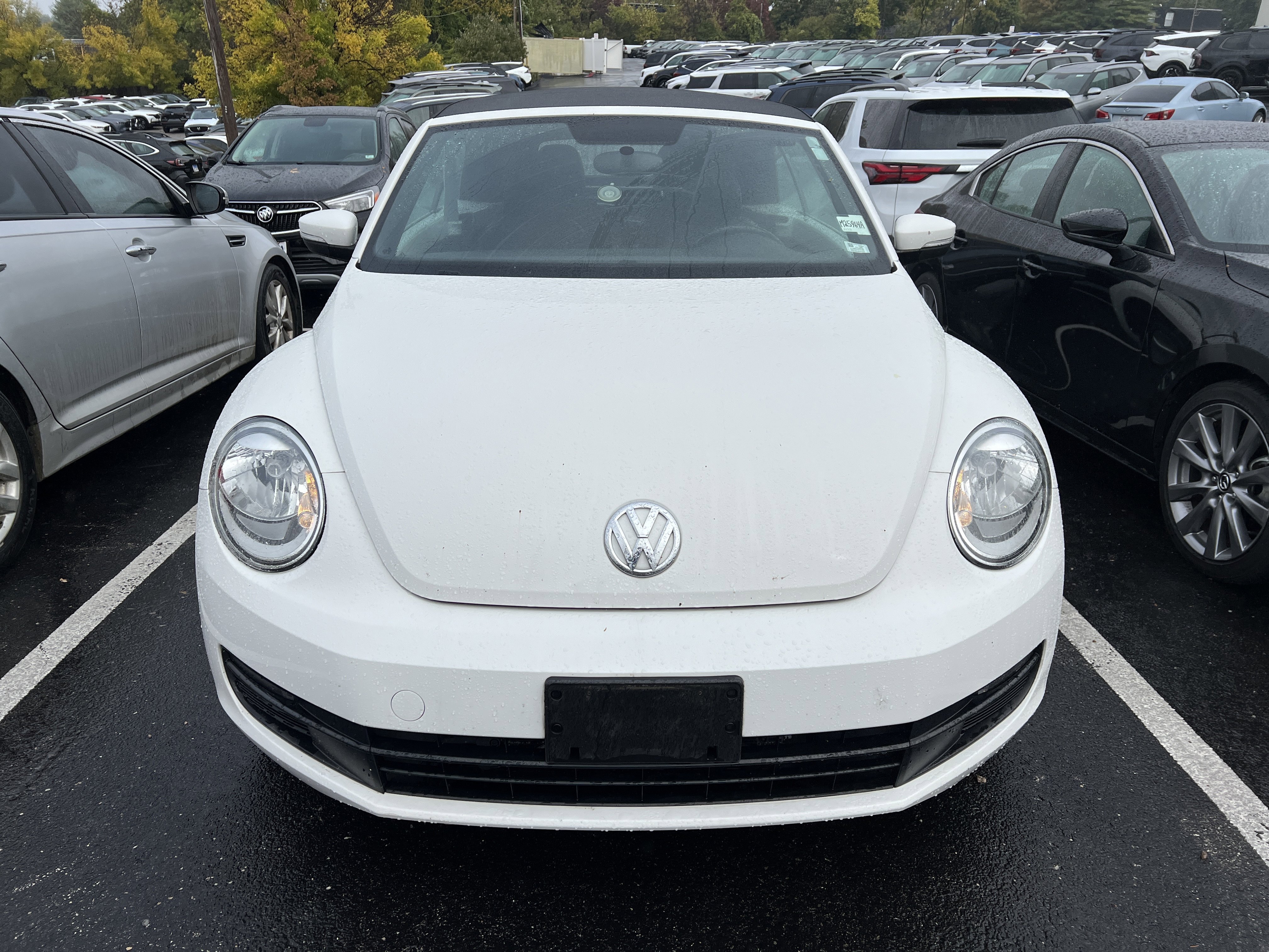 Used 2013 Volkswagen Beetle 2.5 with VIN 3VW5P7AT5DM812302 for sale in Creve Coeur, MO