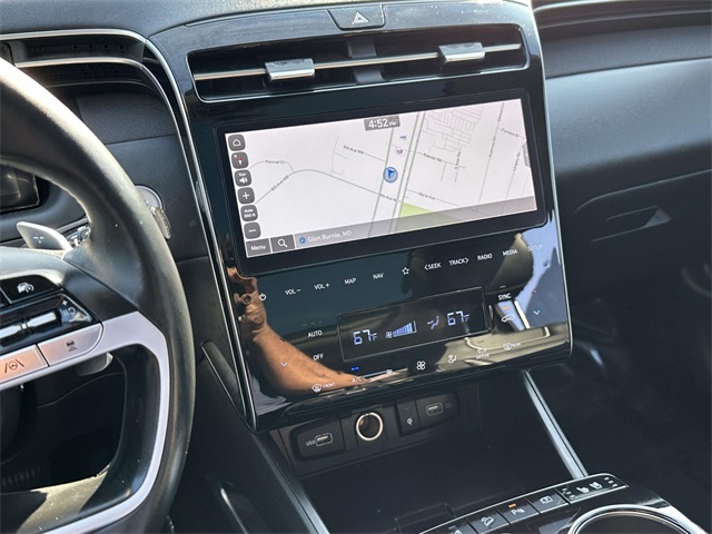 2022 Hyundai Tucson Limited photo 17