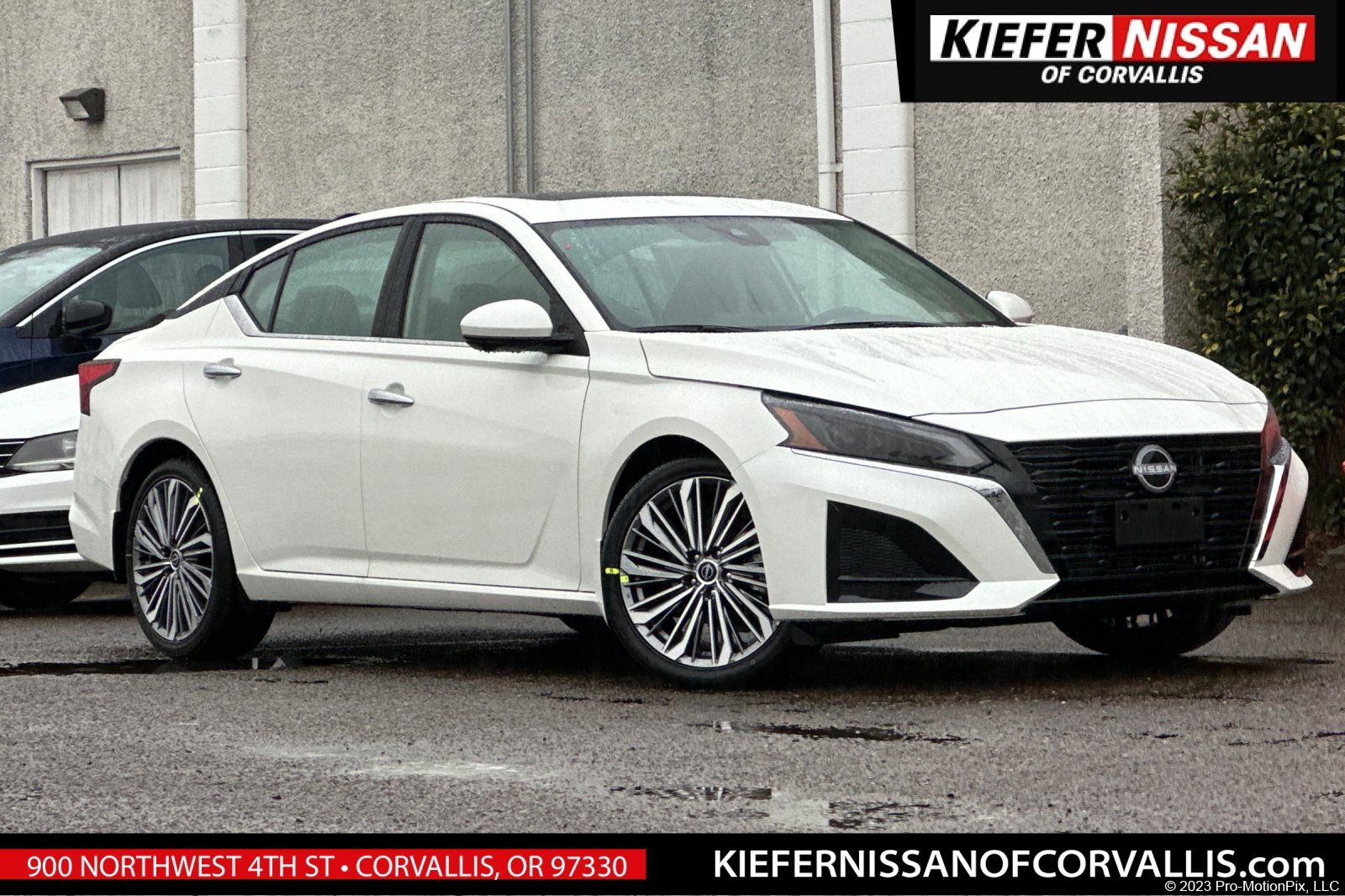 2025 Nissan Altima SL's photo