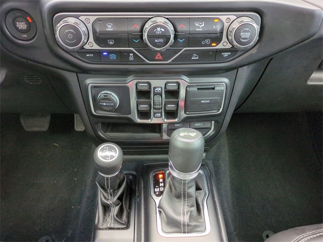 2021 Jeep Wrangler Unlimited Sahara 4xe photo 19