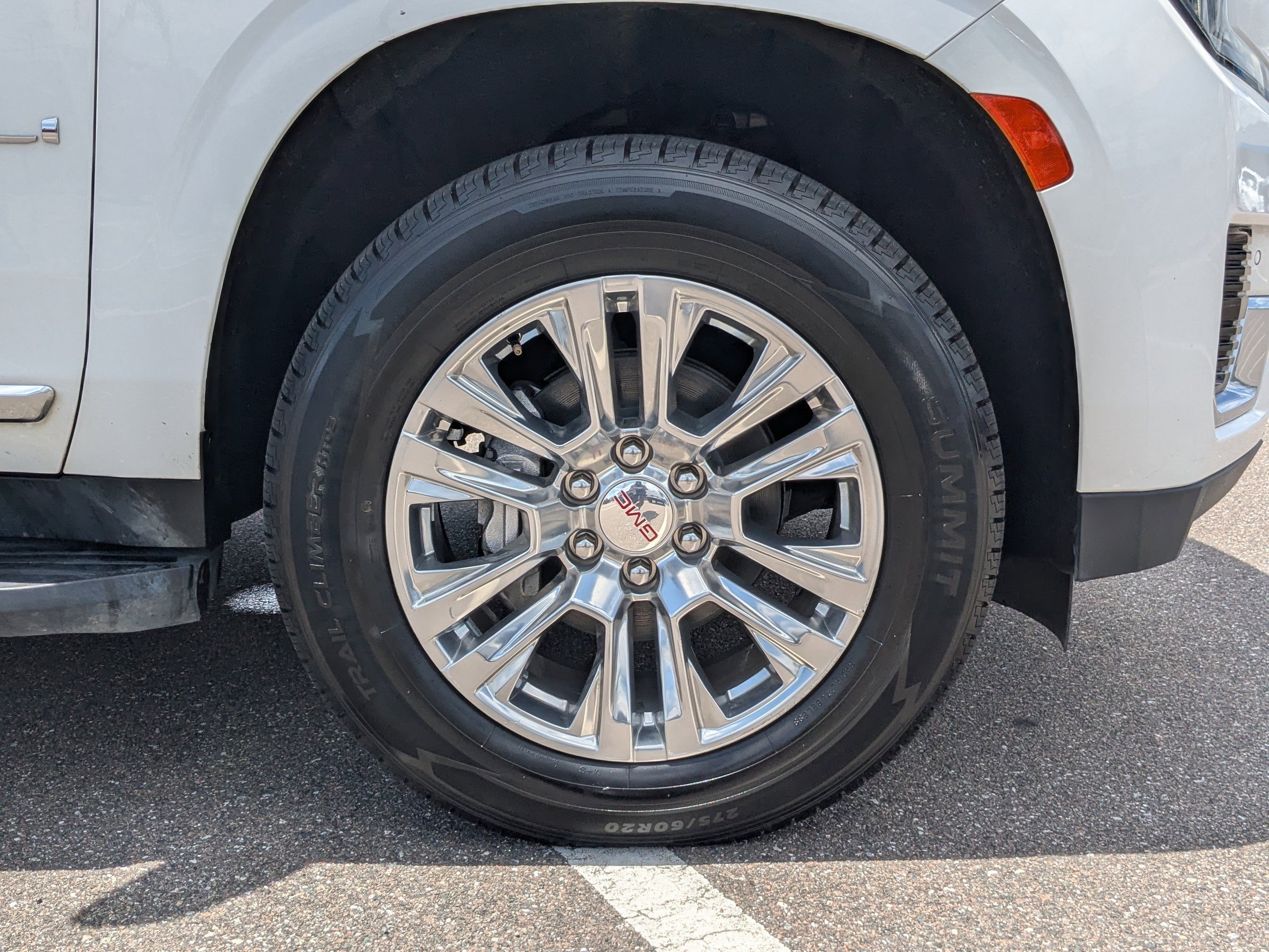 2023 Gmc Yukon Denali photo 8
