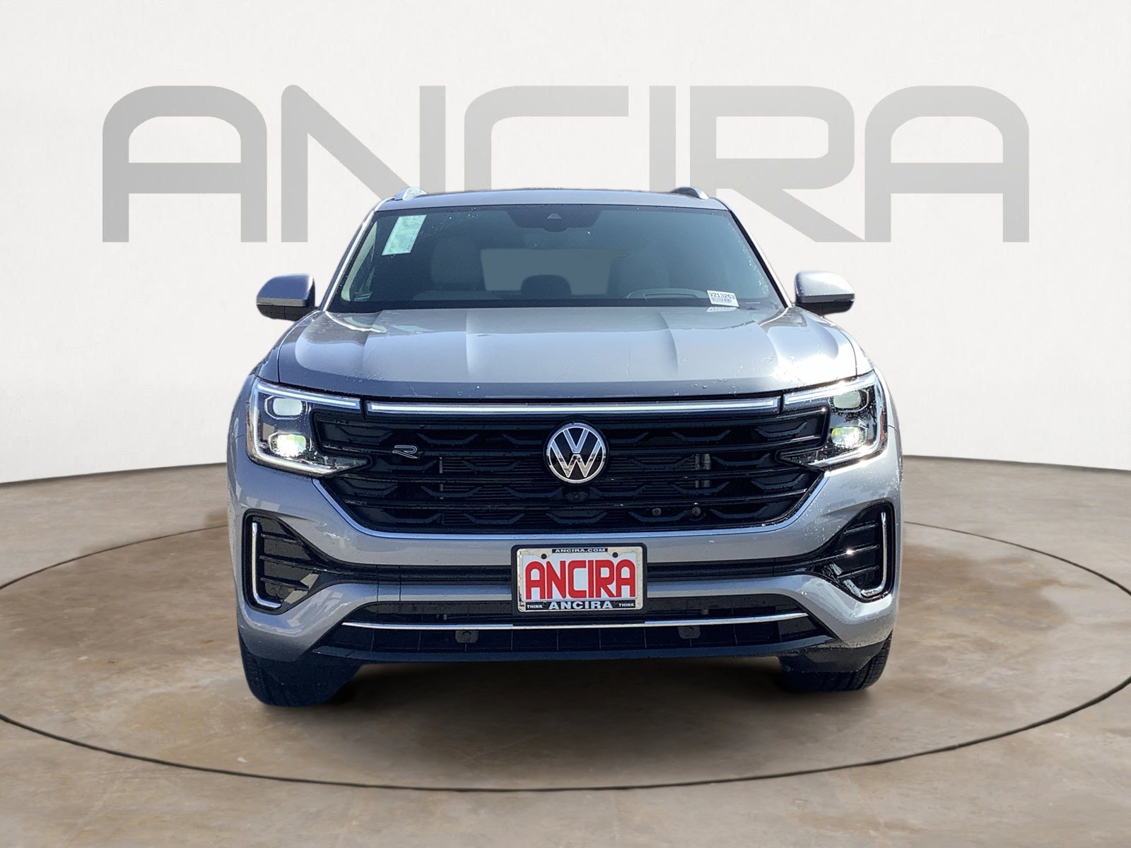 2025 Volkswagen Atlas Cross Sport SEL Premium R-Line photo 2