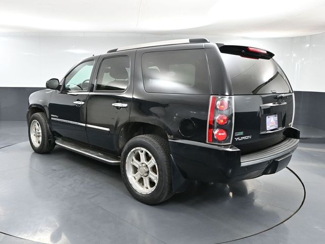 2012 Gmc Yukon Denali photo 4