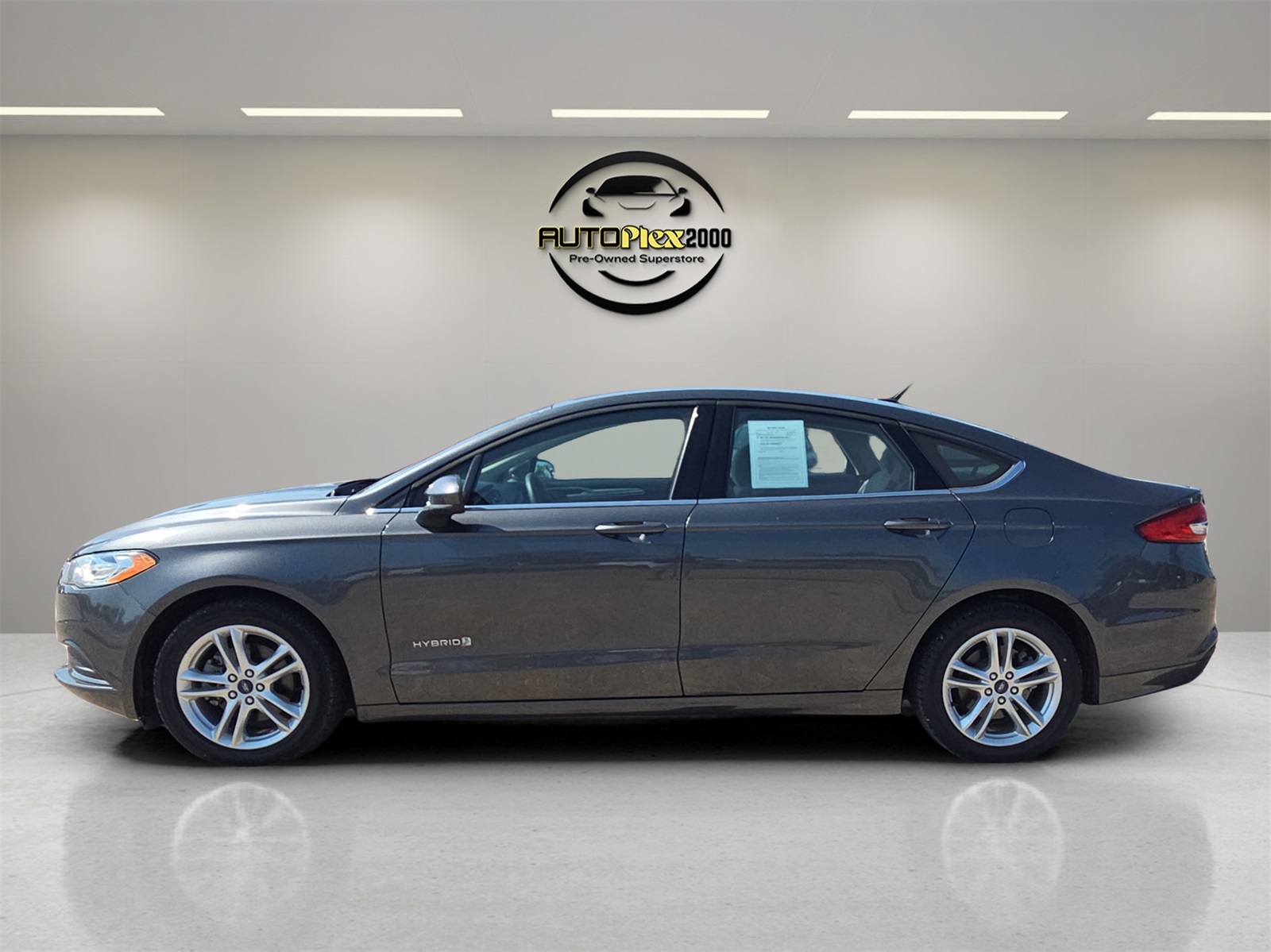 2018 Ford Fusion Hybrid S photo 4