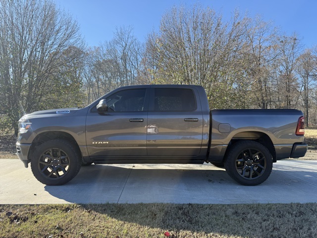 2024 Ram 1500 Laramie photo 2