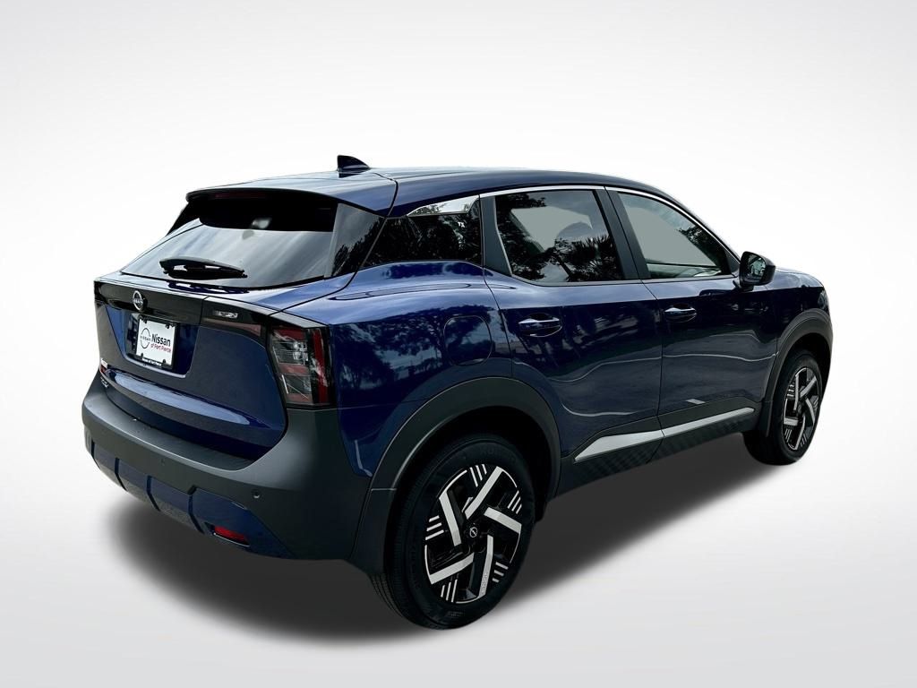 2025 Nissan Kicks SV photo 5
